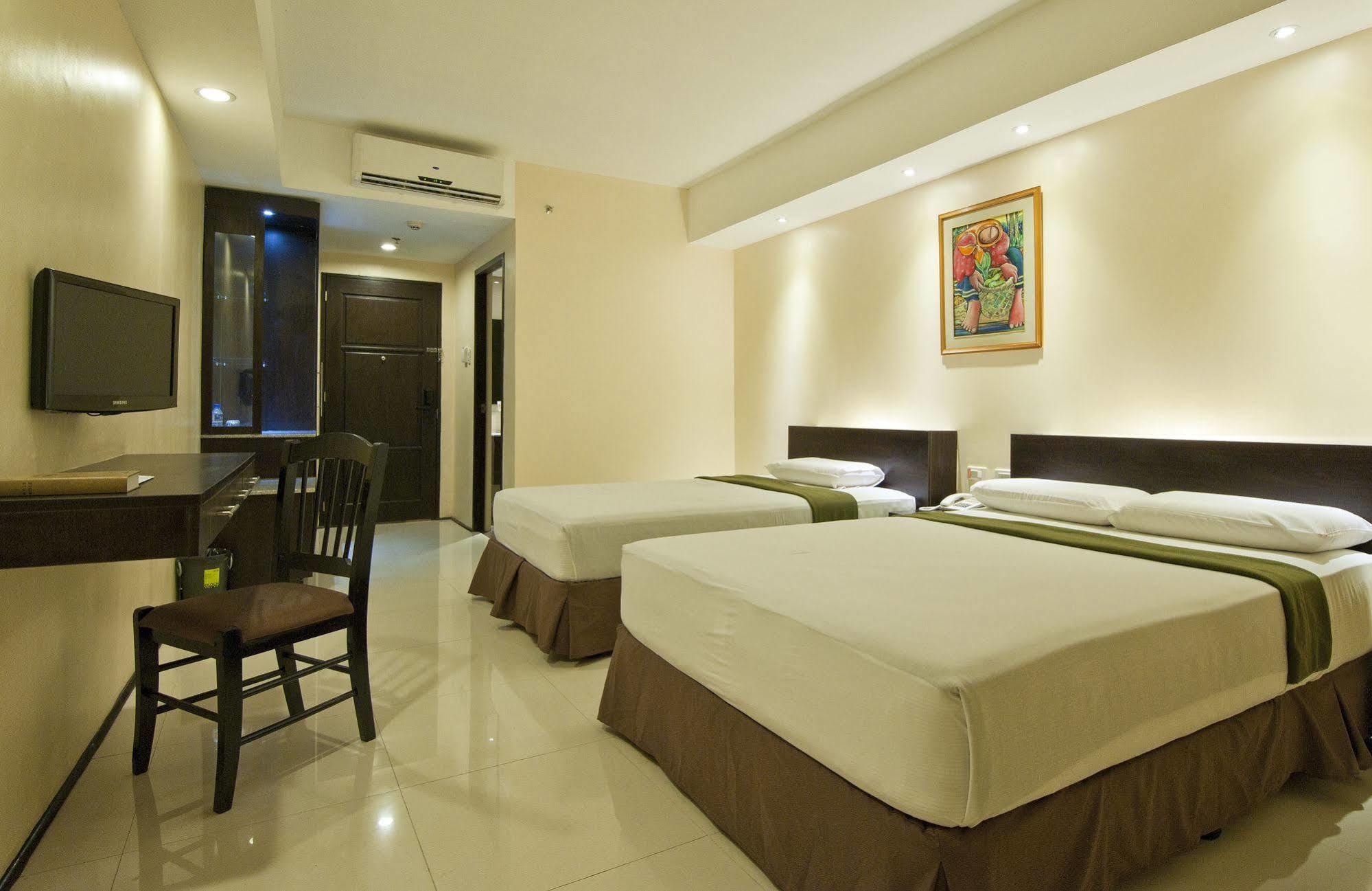 M Citi Suites Cebú Exterior foto