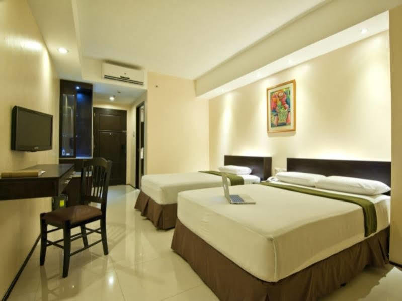 M Citi Suites Cebú Exterior foto