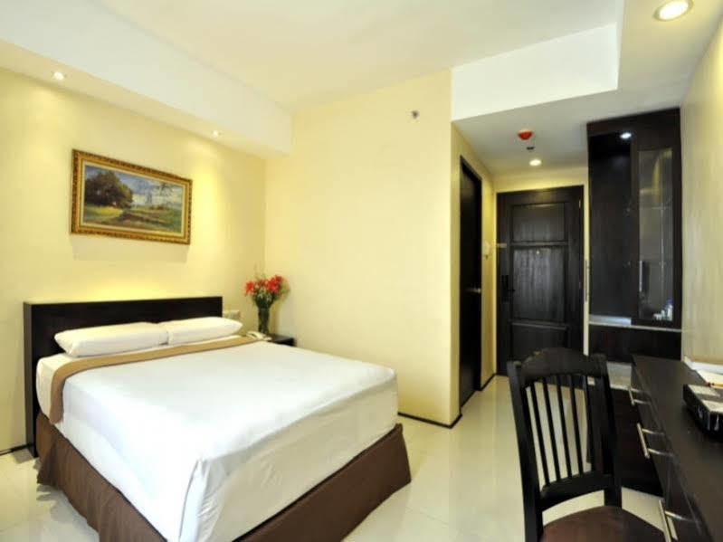 M Citi Suites Cebú Exterior foto