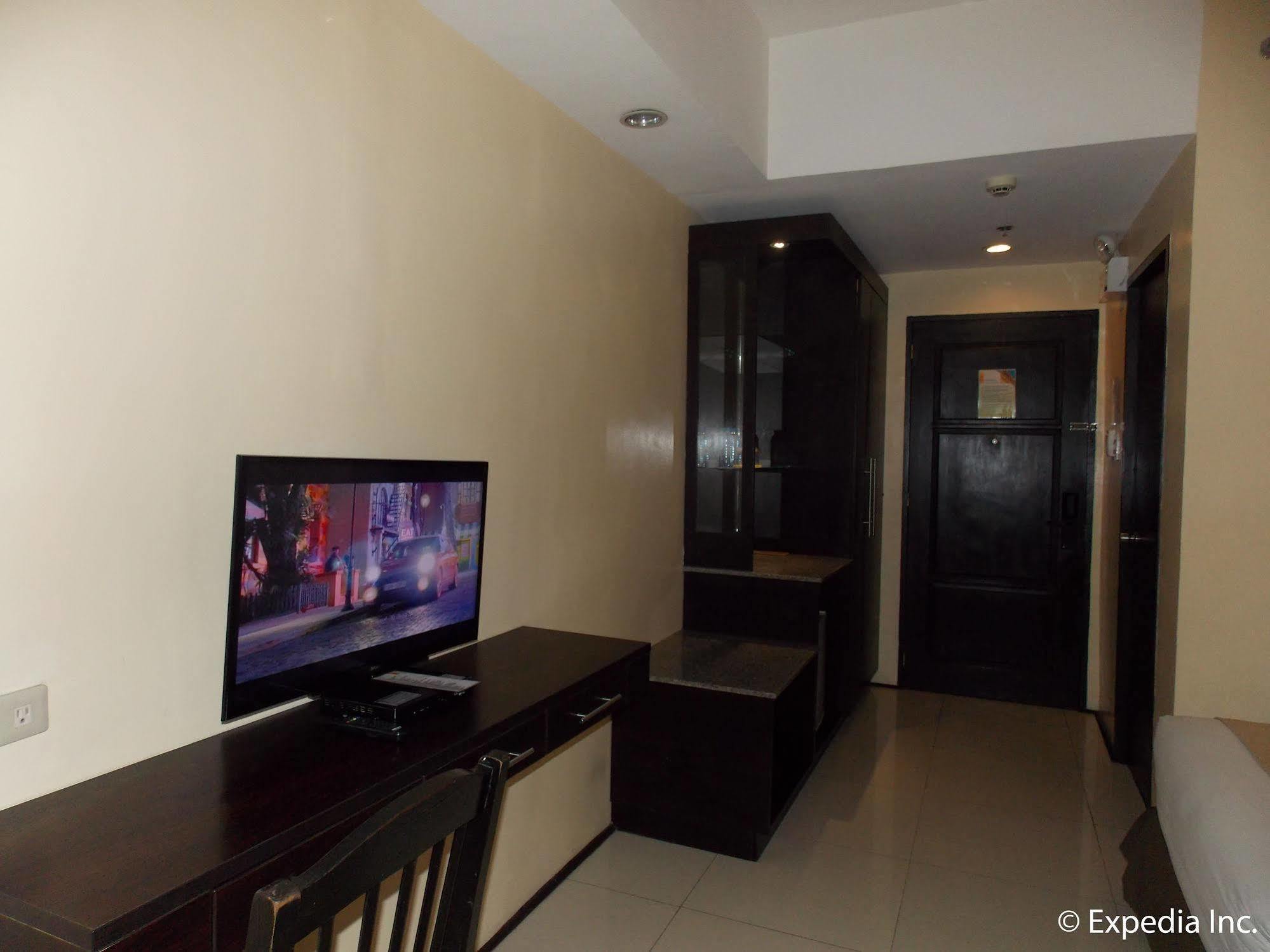M Citi Suites Cebú Exterior foto